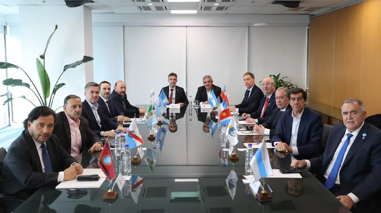 Catamarca, en la agenda del Norte Grande: Jalil participa de una reunión clave en Posadas