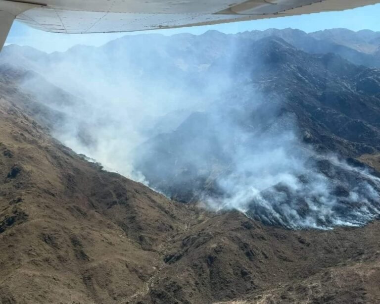 Catamarca mantiene la alerta roja por incendios: piden extremar la prevención